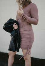 Load image into Gallery viewer, Brown Ribbed Long Sleeve Dress
